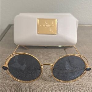 Gold and Navy blue Vintage-Inspired Sunglasses
Brand new